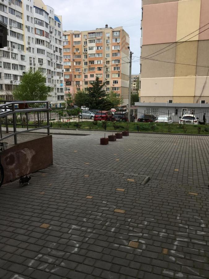 Новая 2Хком. Каартира Недалеко От Моря Odessza Kültér fotó
